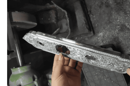 Surface polishing process of door handle sets